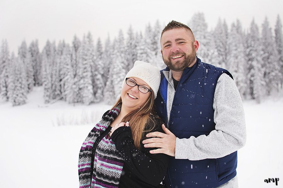 Snowy Grand Mesa Engagement in Colorado | amanda.matilda.photography
