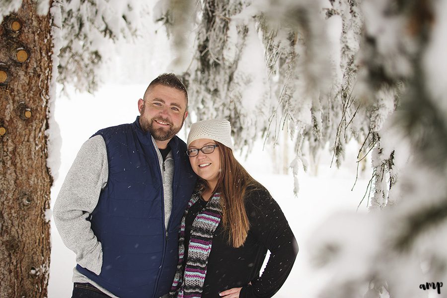 Snowy Grand Mesa Engagement in Colorado | amanda.matilda.photography