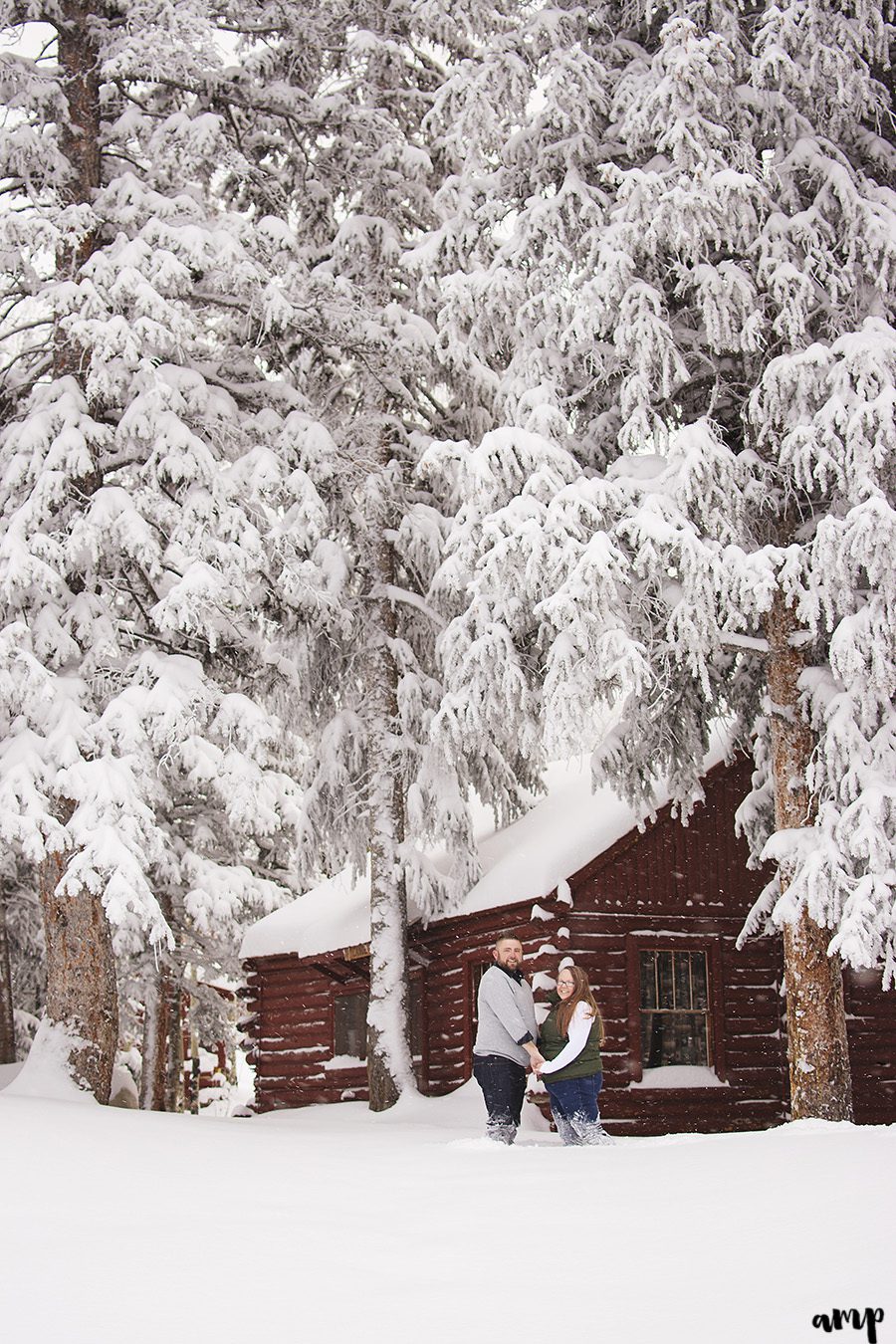 Snowy Grand Mesa Engagement in Colorado | amanda.matilda.photography