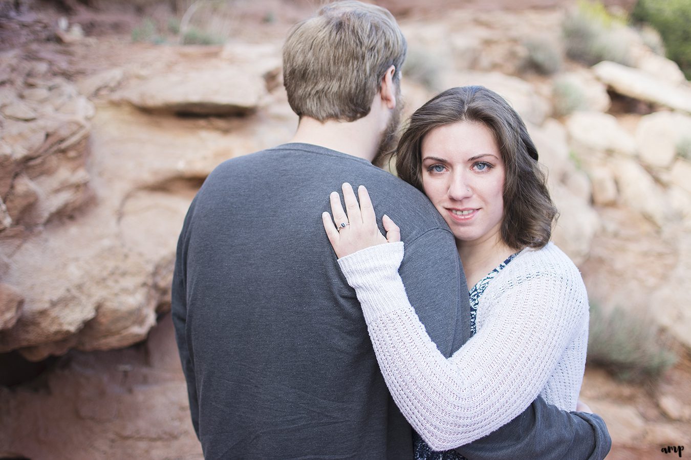 Colorado National Monument Spring Engagement Session in the Desert | Grand Junction | amanda.matilda.photography