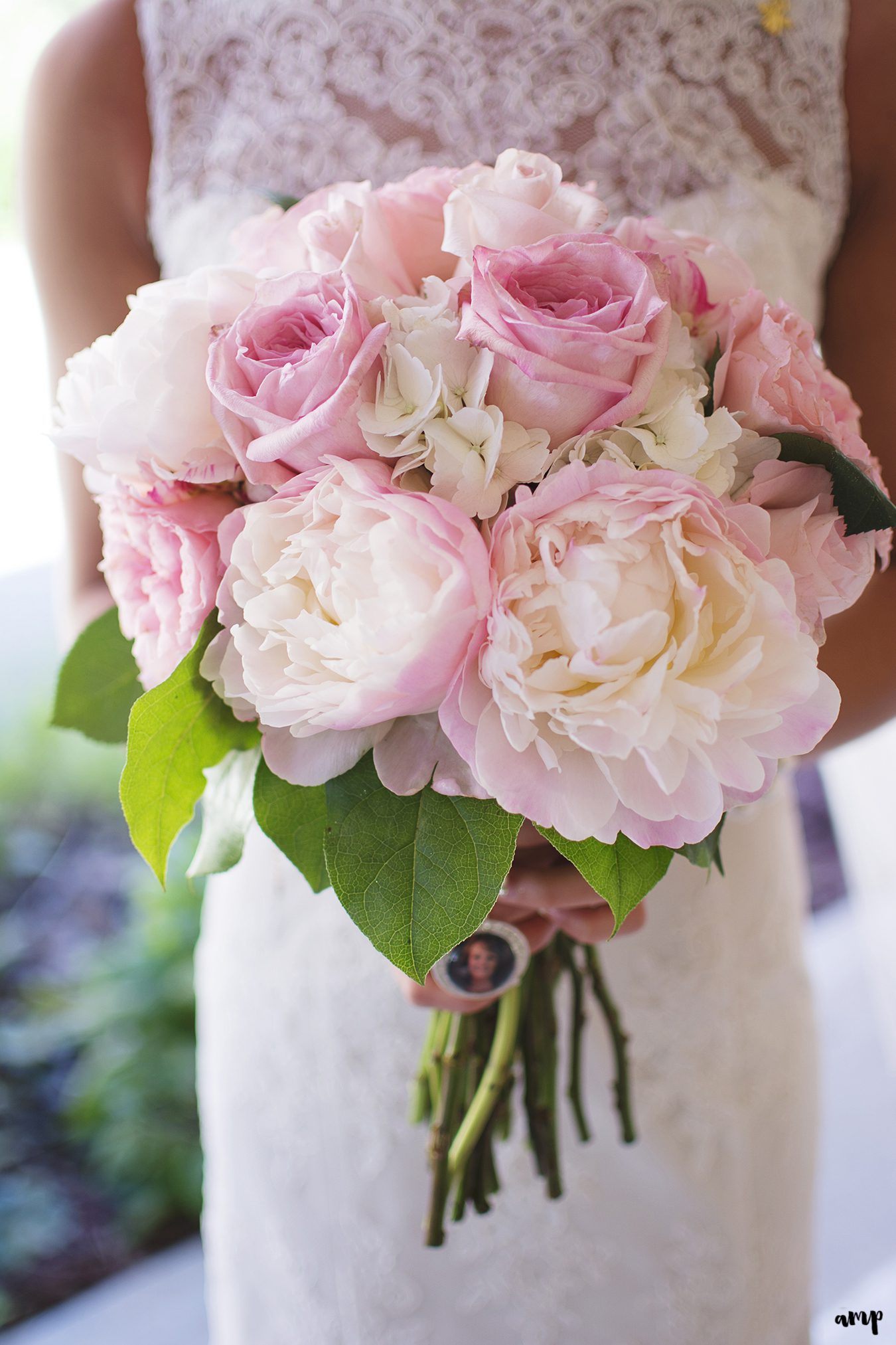 Pink and gold wedding bouquet