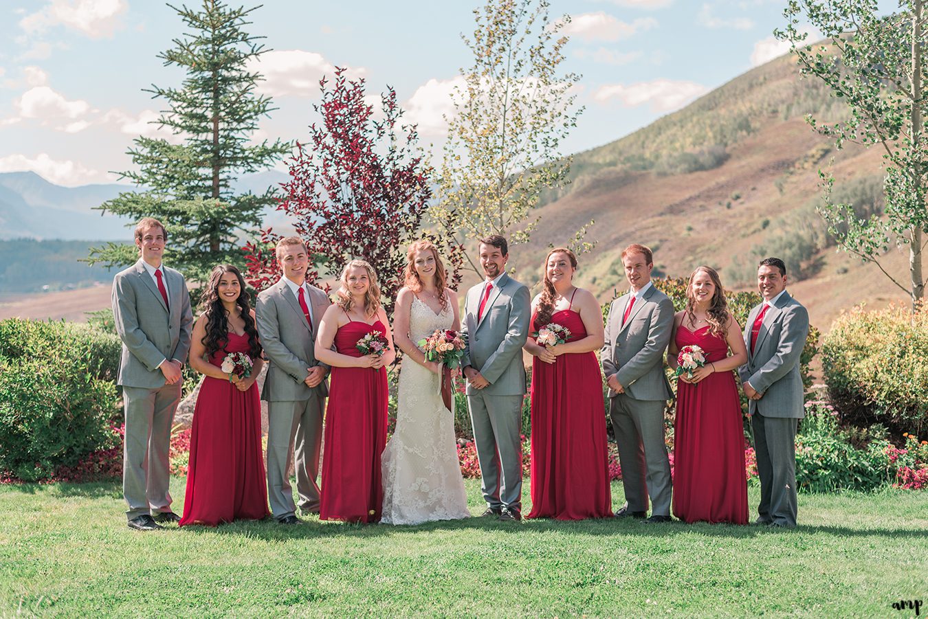 Autumnal wedding party | Fall Wedding in Crested Butte at the Mountain Wedding Garden | amanda.matilda.photography