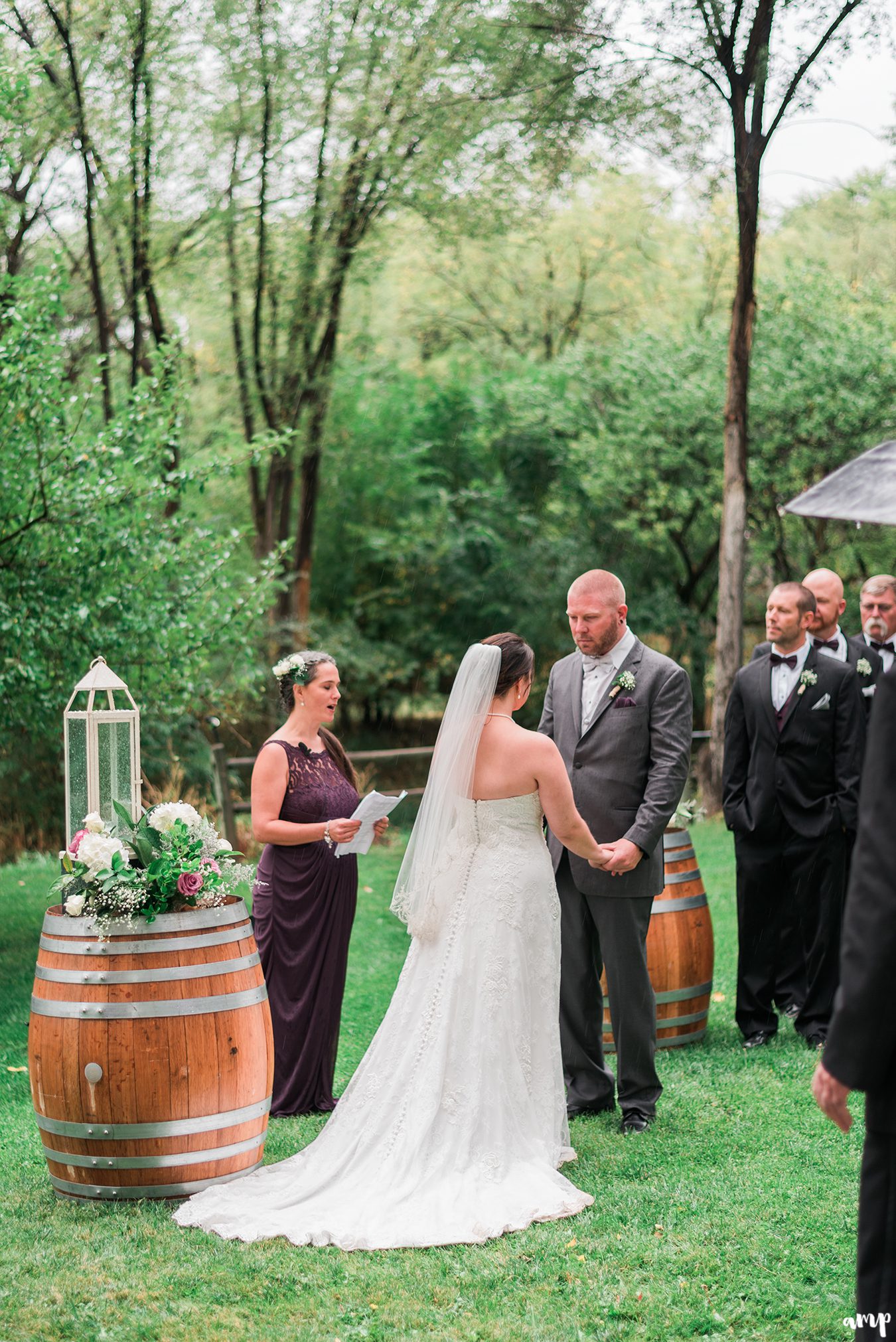 Harvey Gap Wedding at Crack in the Wall Gallery | amanda.matilda.photography