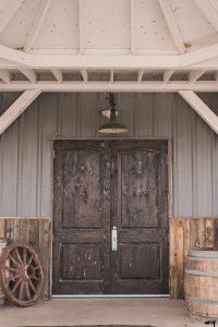 Rustic door at Mountain View Farm | Western Slope Wedding Venues with amanda.matilda.photography