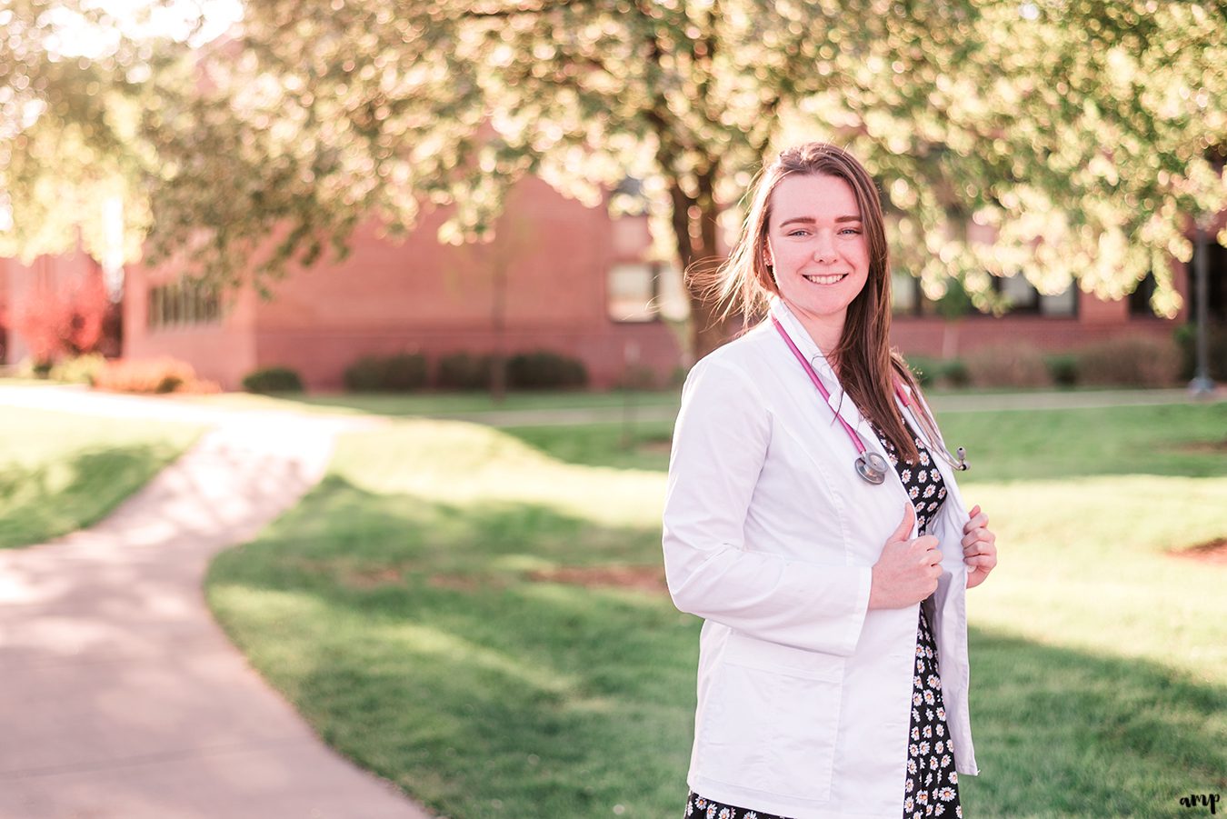 Sonny | Colorado Mesa University Nursing Graduate Senior Portraits | amanda.matilda.photography