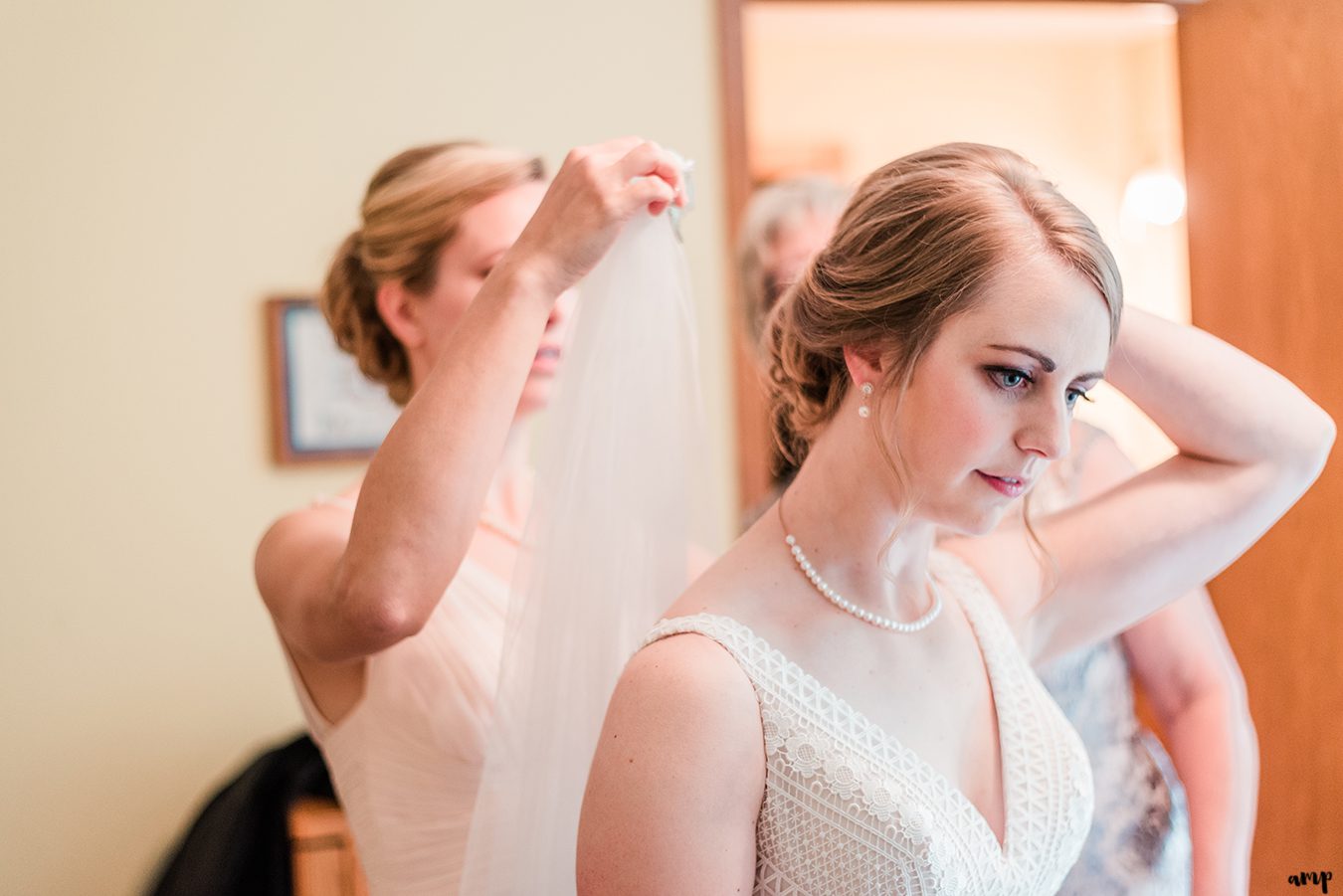 Soldier Creek Winery Wedding | amanda.matilda.photography