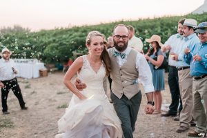 April & Bruce's Palisade Wedding in a Vineyard | amanda.matilda.photography