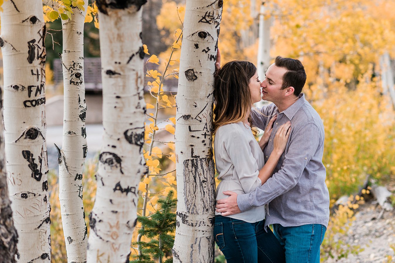 Molly and Connor's Color Sunday engagement session on the Mesa | amanda.matilda.photography