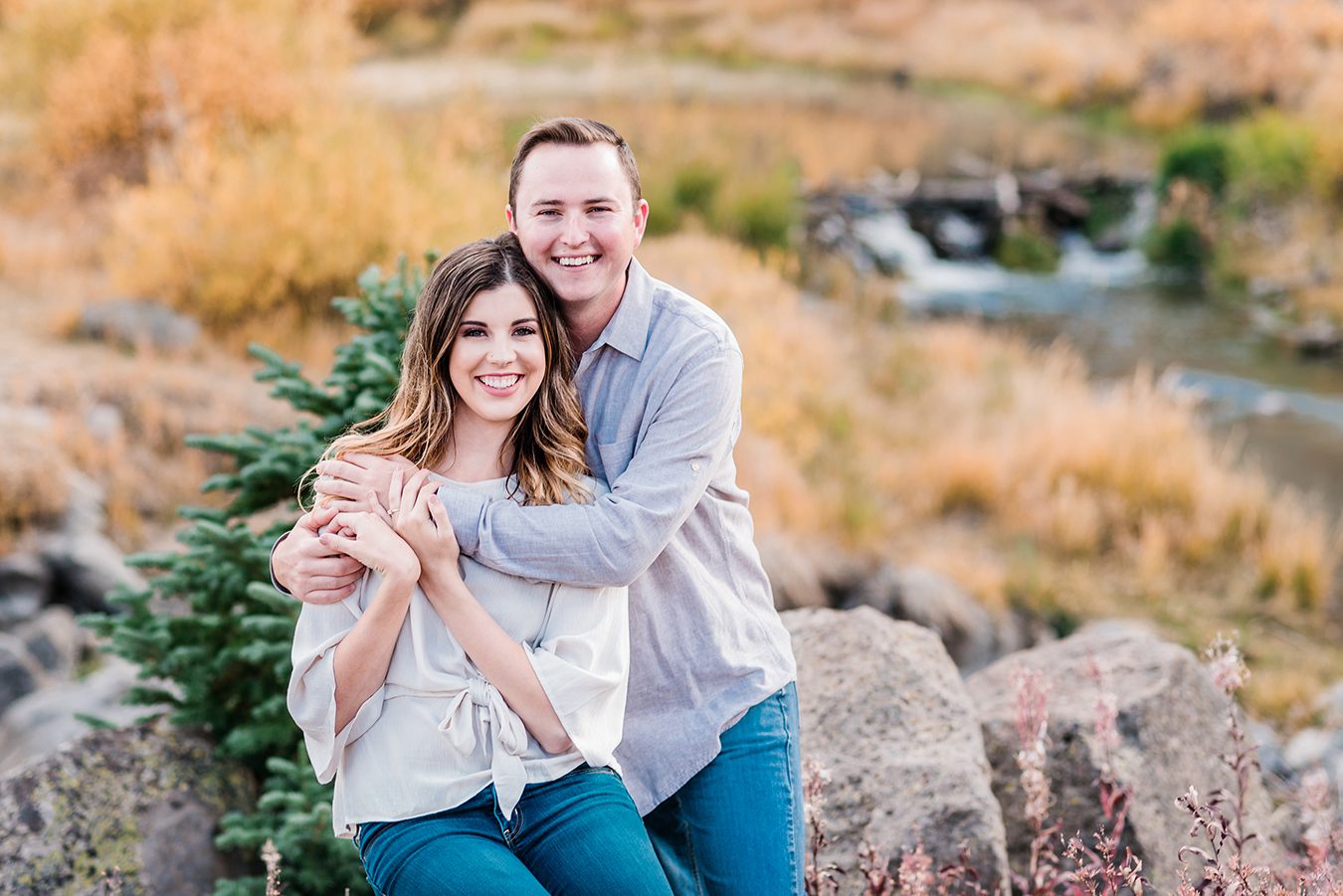 Molly and Connor's Color Sunday engagement session on the Mesa | amanda.matilda.photography