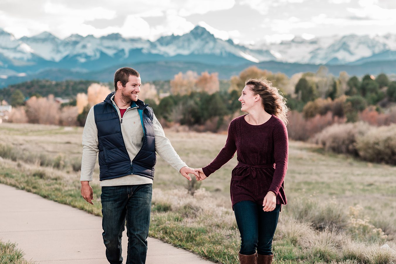 Marcus & Alexandra's autumn Ouray engagement session | amanda.matilda.photography