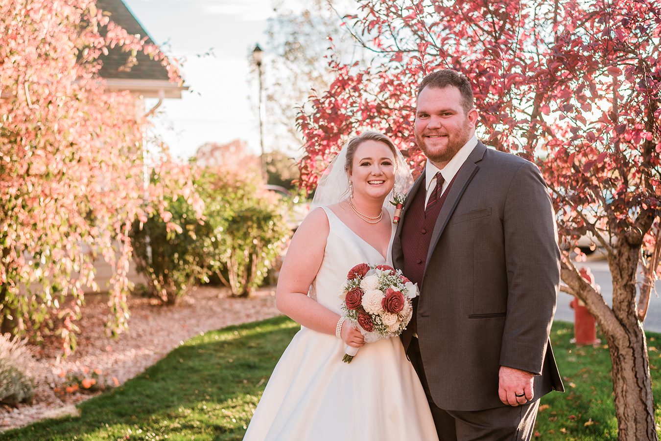 Ben & Dessa's autumn wedding at Colorado Wine Country Inn | amanda.matilda.photography