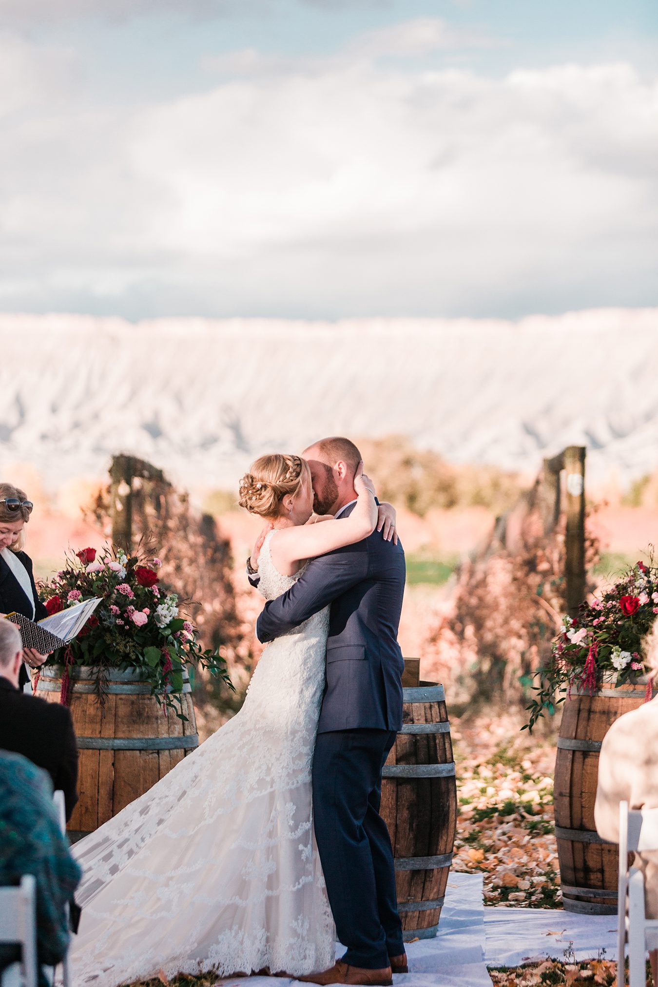 Josh & Michelle's Mesa Park Vineyards Wedding | amanda.matilda.photography