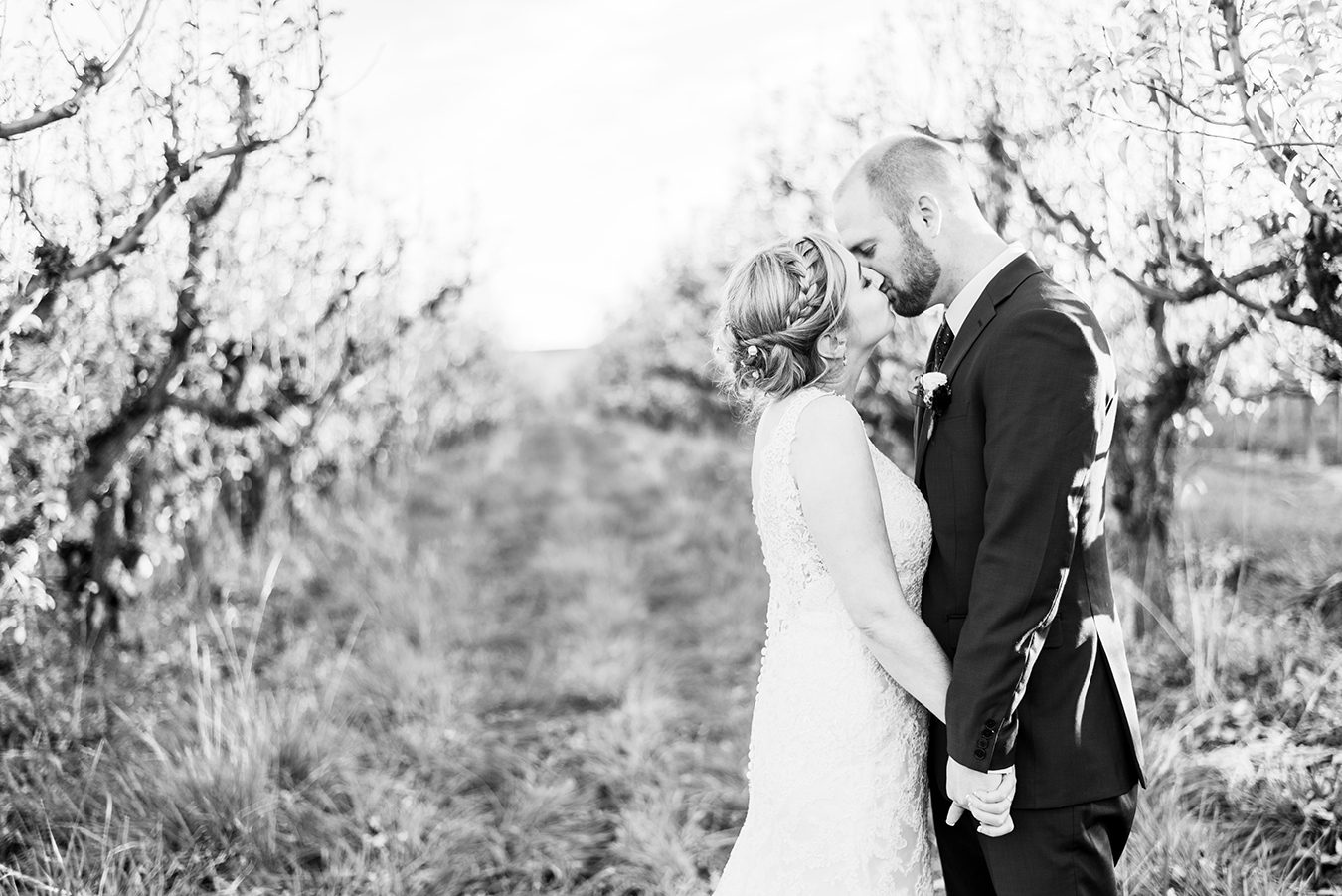 Josh & Michelle's Mesa Park Vineyards Wedding | amanda.matilda.photography