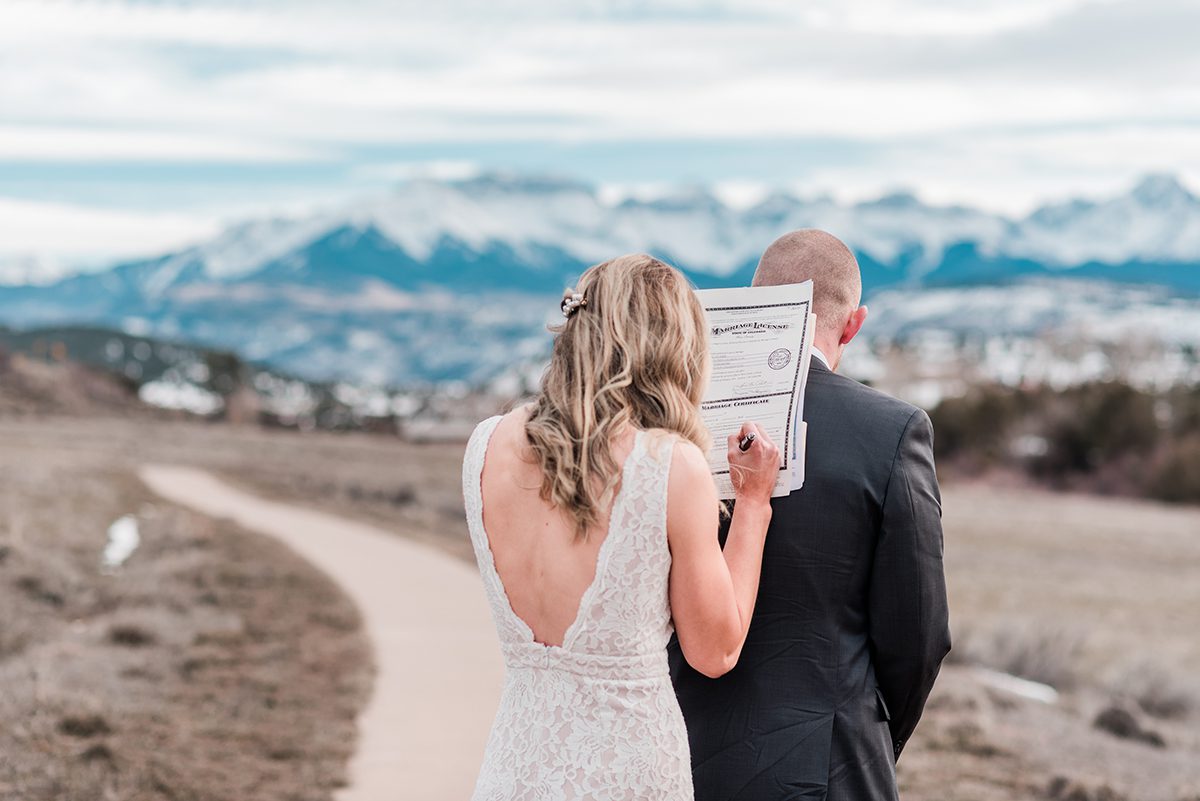 John & Lisa's Winter Elopement in Ouray | Amanda Matilda Photography