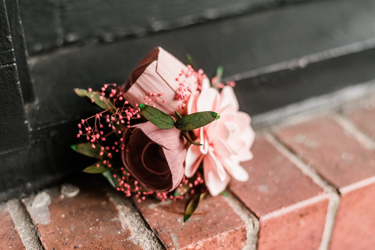 Ryan & Dani | Wedding at the Living Room in Omaha