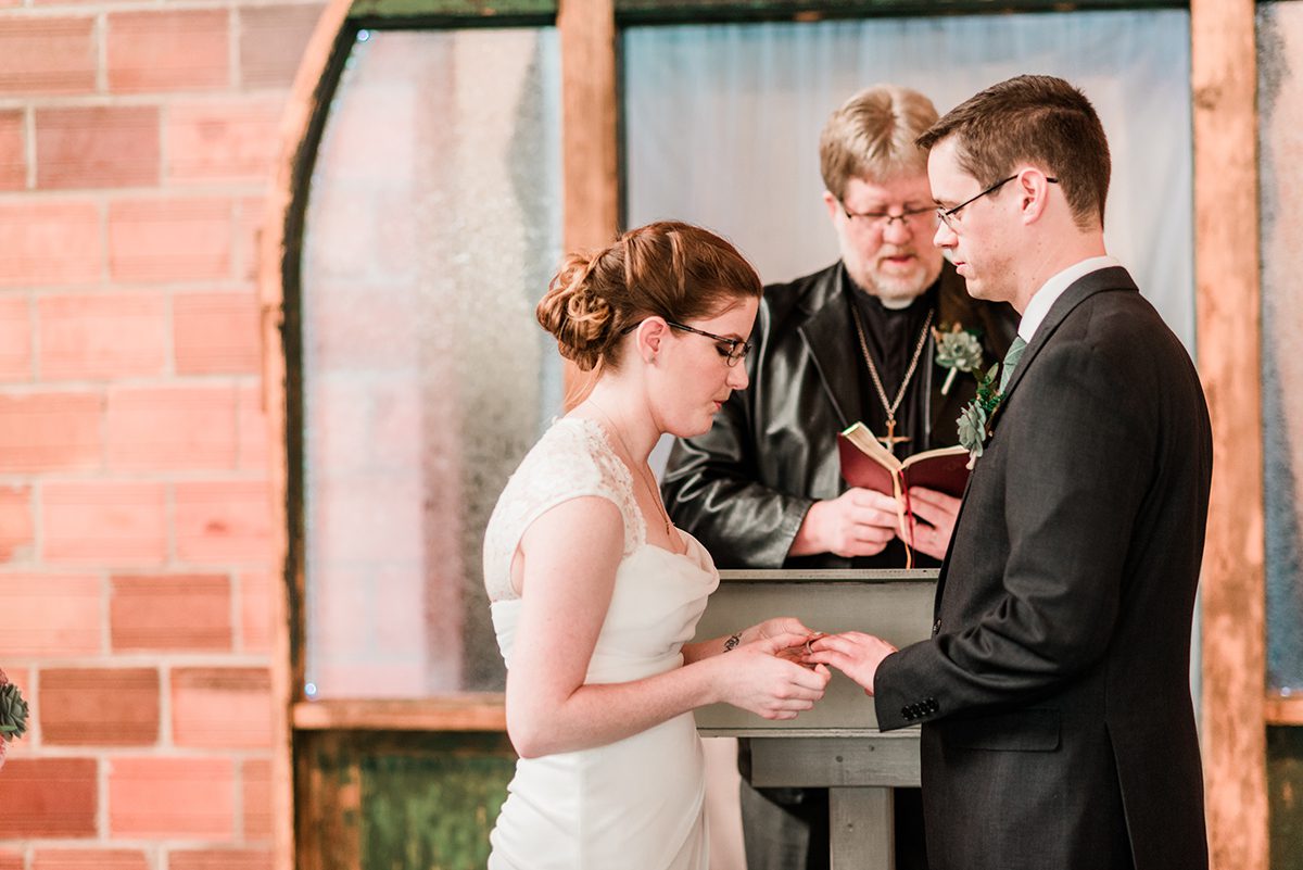 Ryan & Dani | Wedding at the Living Room in Omaha