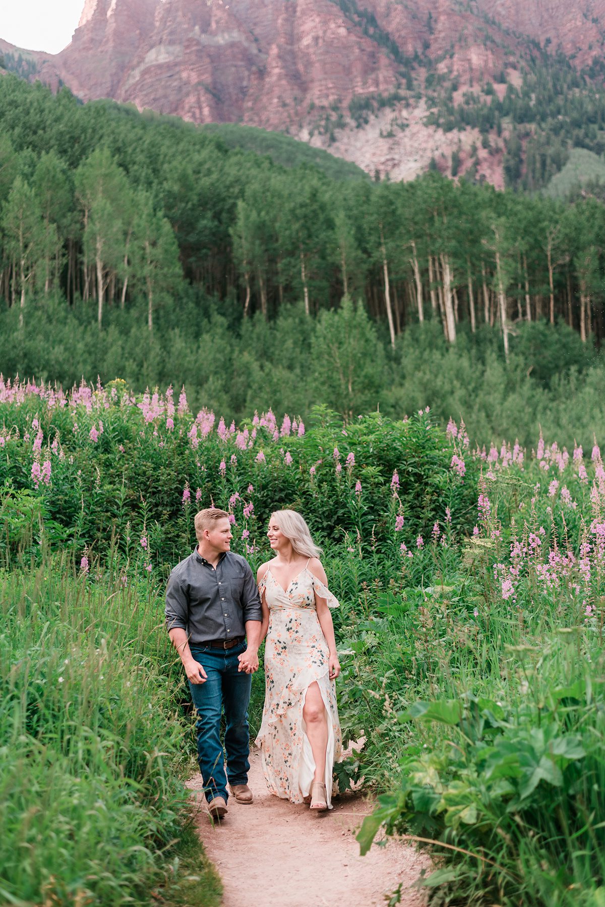 Tyler & Taylor | Aspen Engagement Photos at Maroon Bells