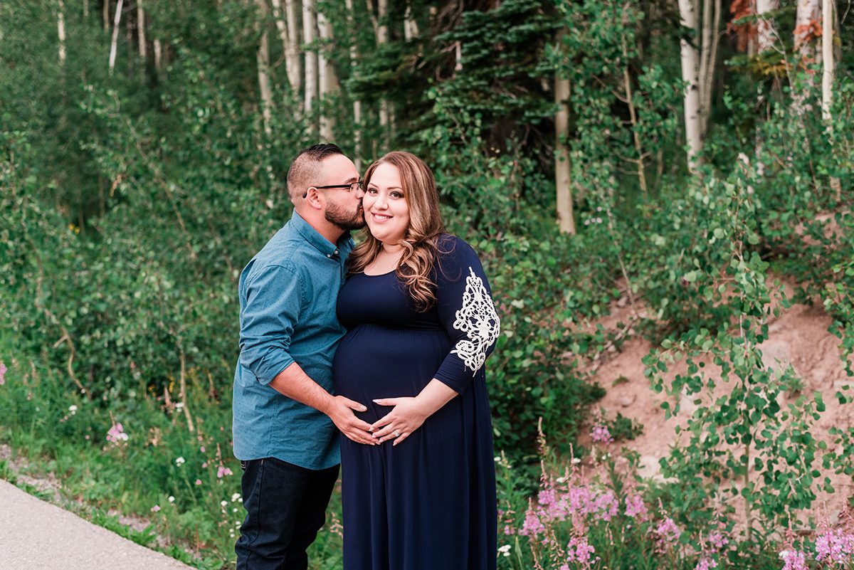 Valeria's Maternity Photos on the Grand Mesa