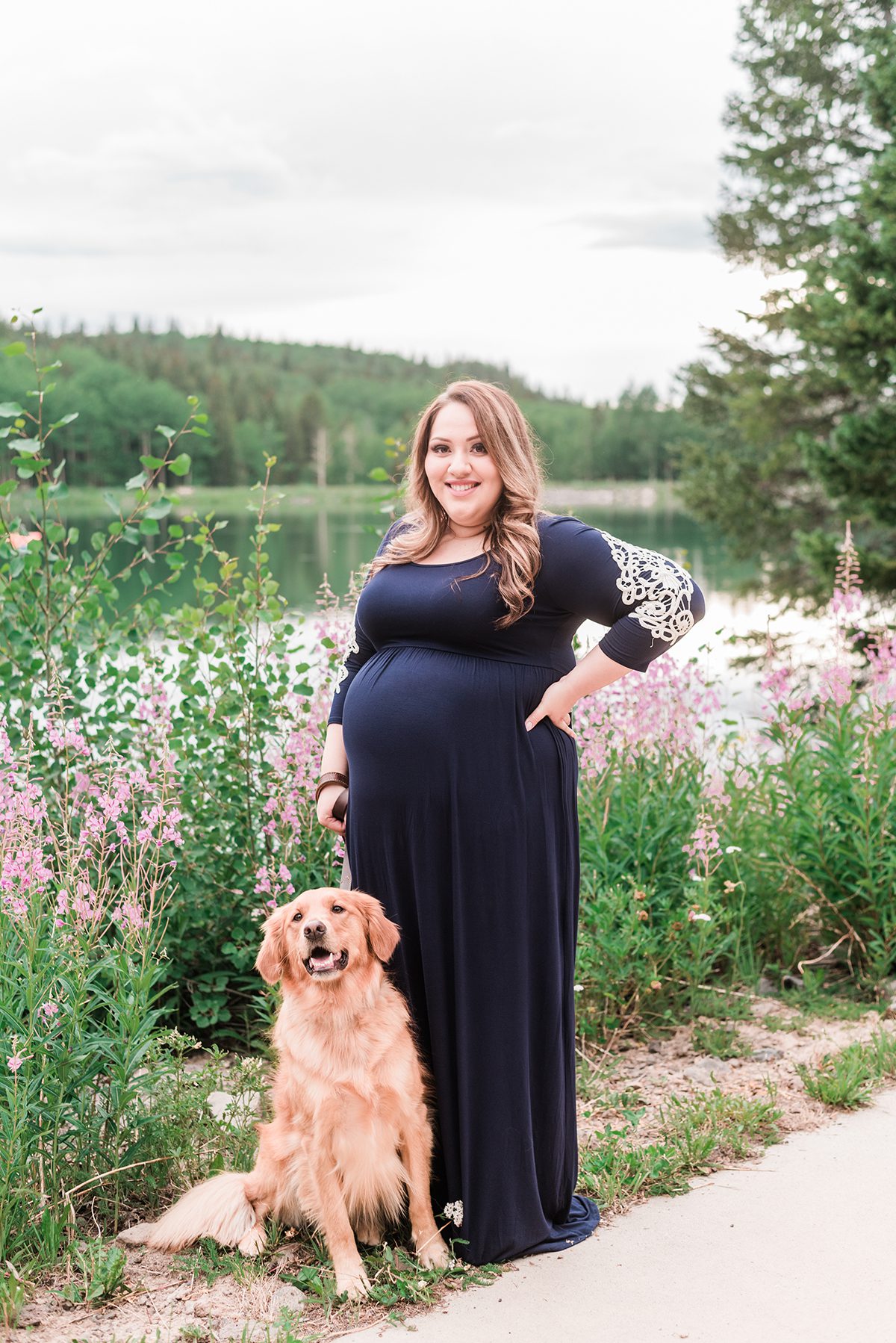 Valeria's Maternity Photos on the Grand Mesa