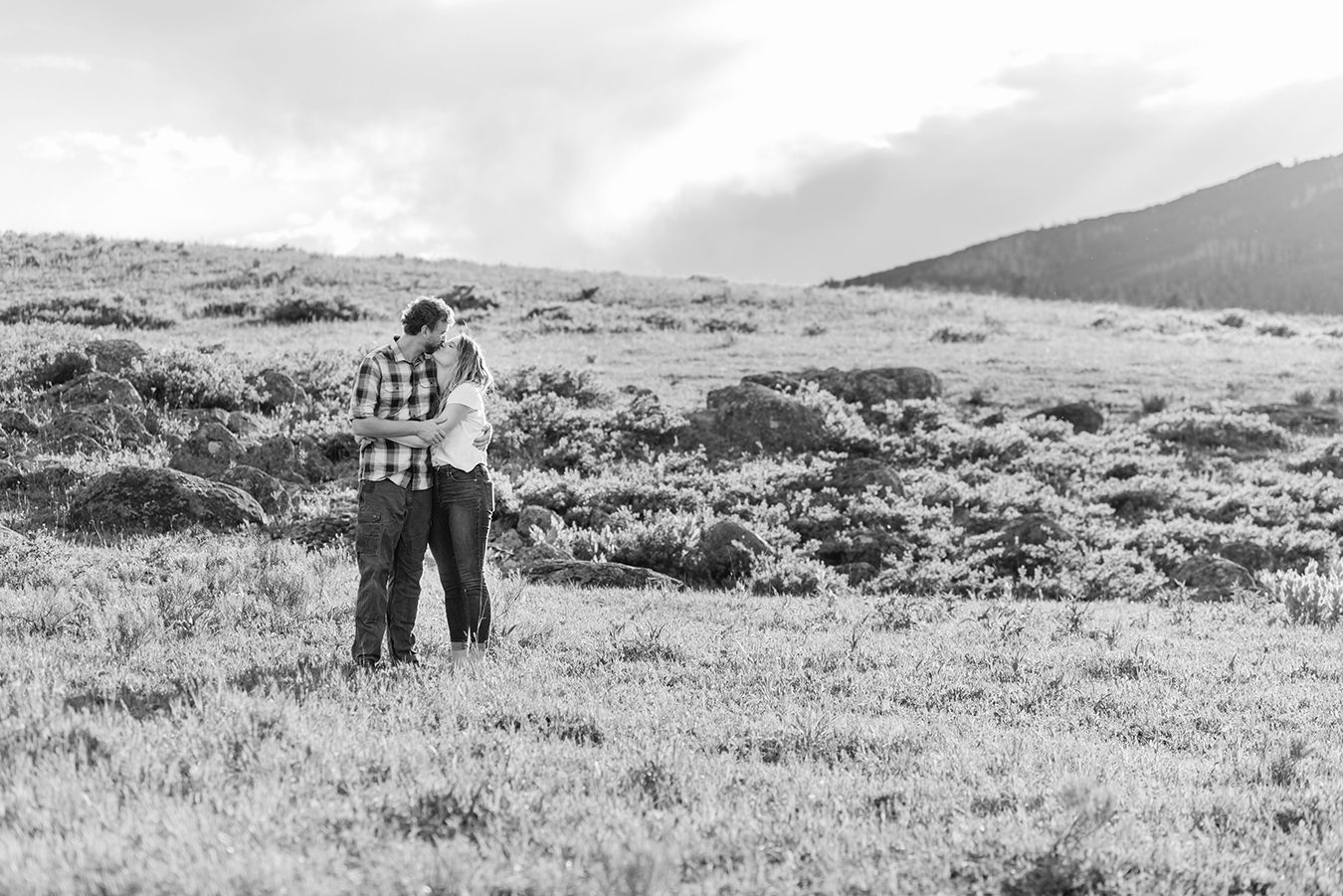 Annie & Taylor | Glenwood Springs Engagement Photos