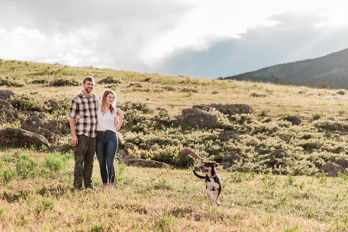 Annie & Taylor with their pup Seeger for an engagement photo session outside Glenwood Springs