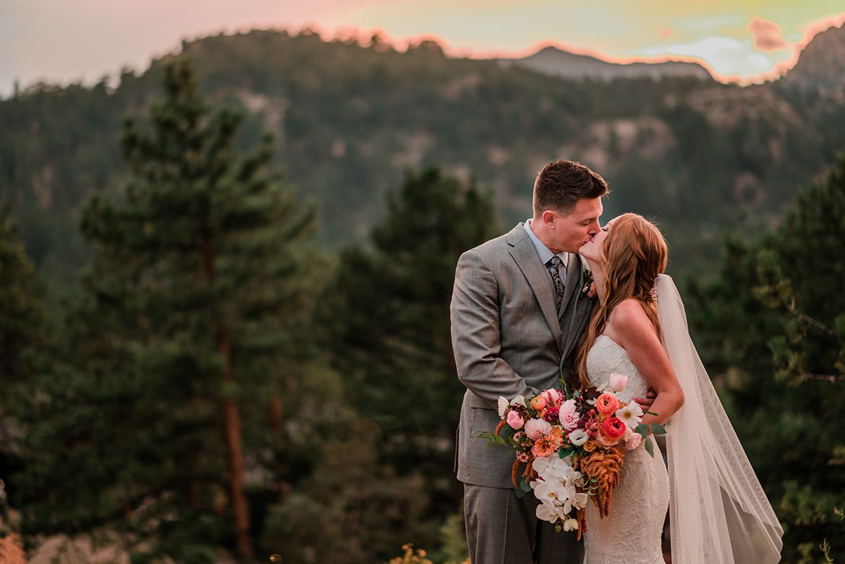 Black Canyon Inn Wedding in Estes Park