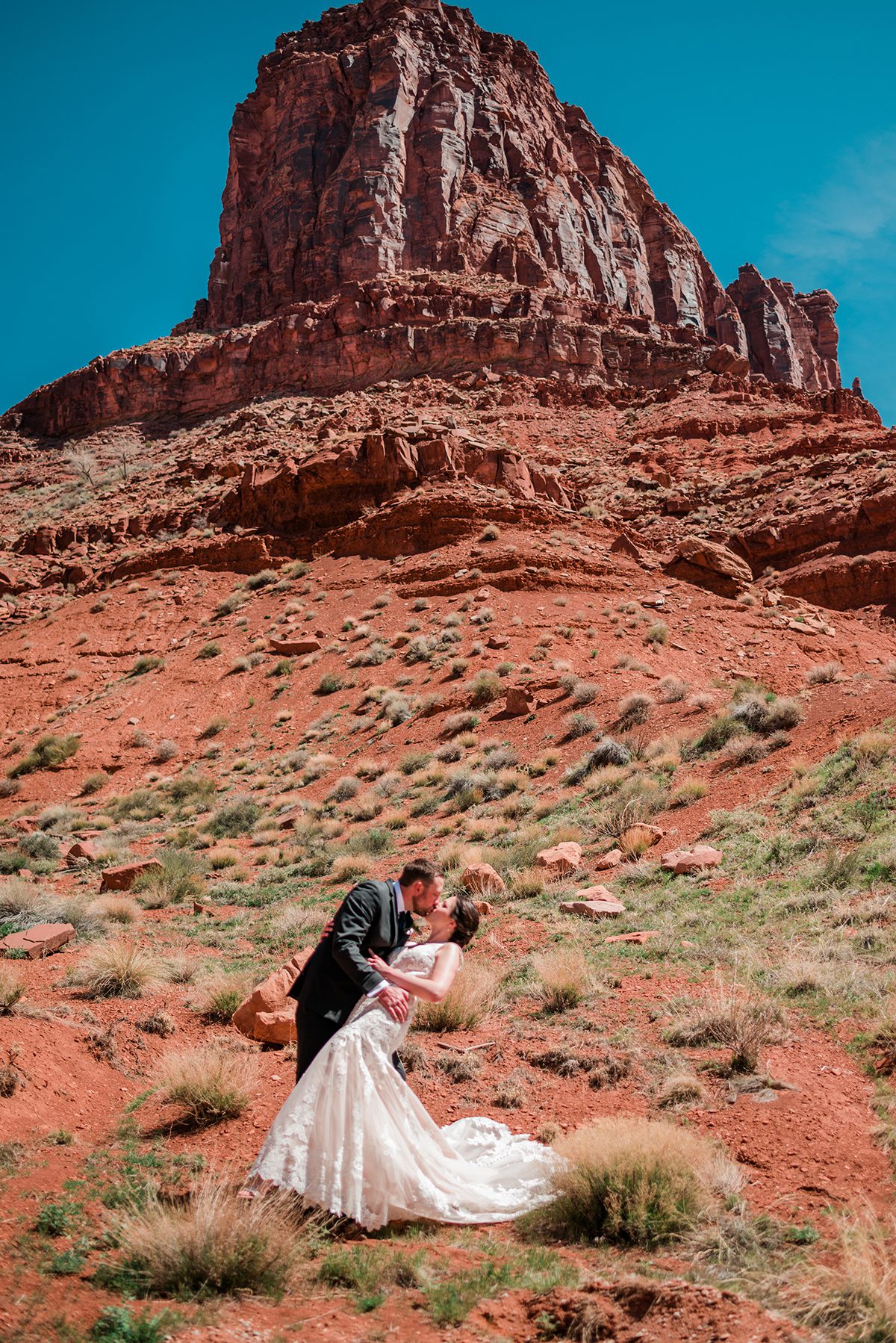 Mallory & Chris | Married on a Boat in Moab