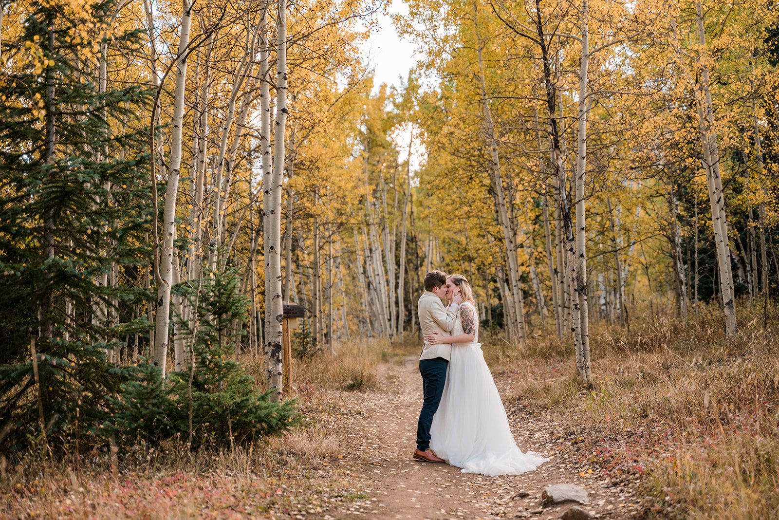 Ashton & Molly | Aspen Ghost Town Elopement in Autumn