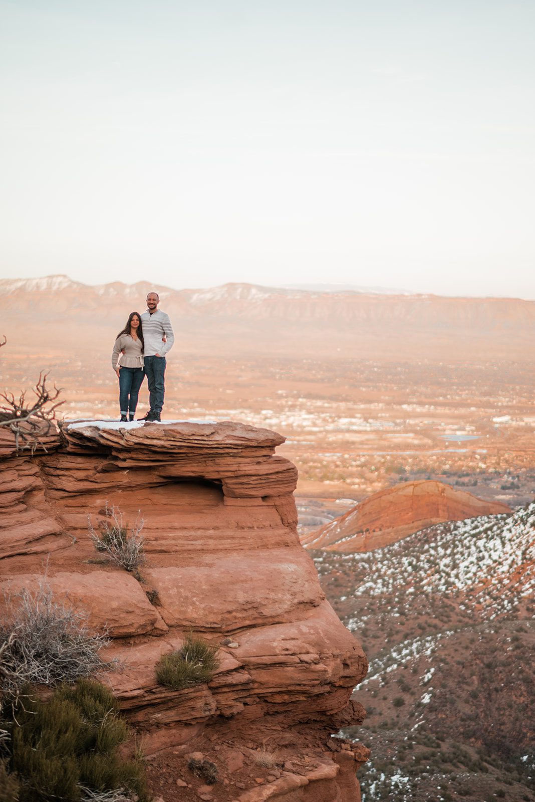 Holly & Derek | Sunset Engagement Photos on the Monument