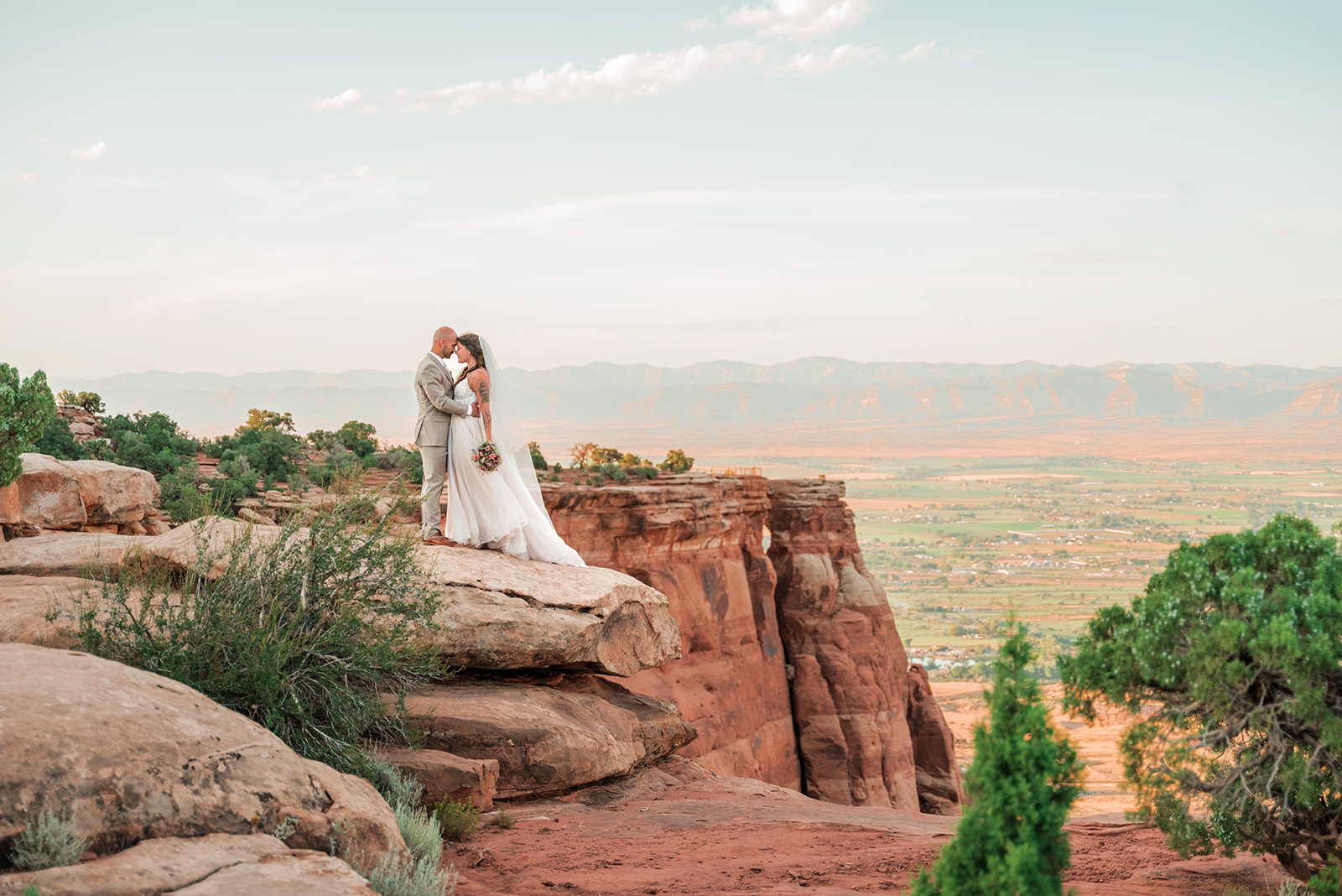 Micro Wedding on the Colorado National Monument
